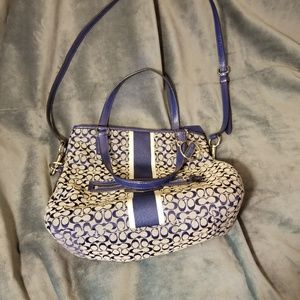 COACH F27024 - SIGNATURE STRIPE 6CM FOLDOVER